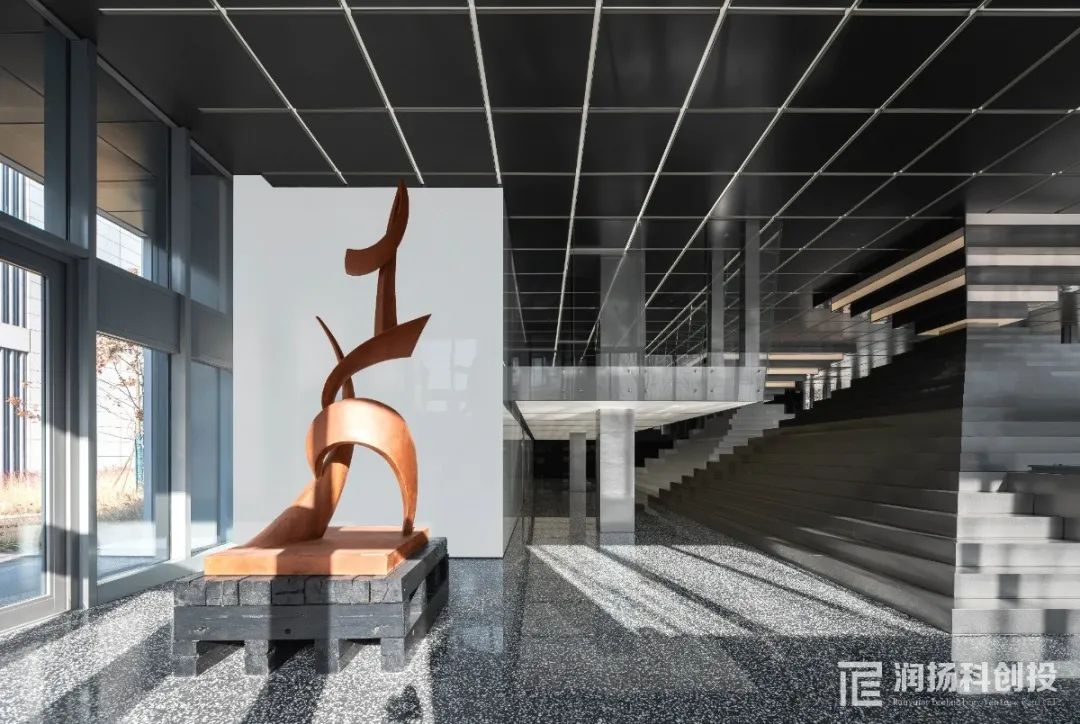 <案例>九游会j9x青岛润扬科创投｜未来主义乌托邦